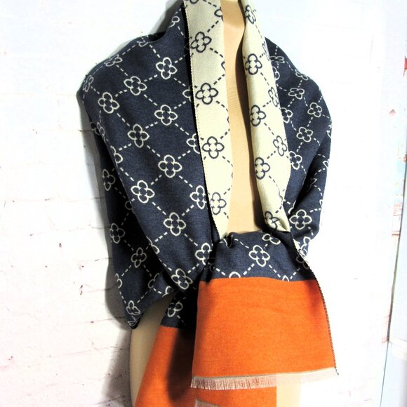 NEW GIFT QUALITY CASHMERE BLEND REVERSIBLE SCARF SHAWL NAVY BLUE + ORANGE - Picture 1 of 7